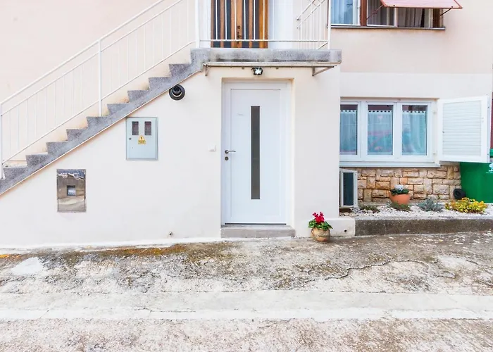 Apartment Katarina *